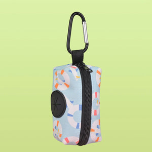 Waste Bag Holder «Clip» in the Rainbow heart print — pouch seen from the front