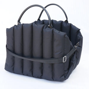 Travel Booster «Voyage» in black — padded pet booster seat seen from the front