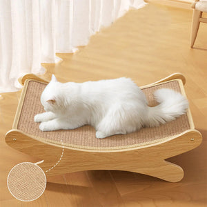 Scratch Lounge «Curl» — curved wooden frame with the corrugated pad in place