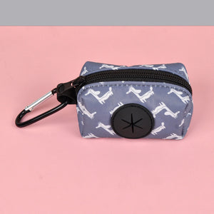 Waste Bag Holder «Clip» in the Hawaii print — pouch seen from the front